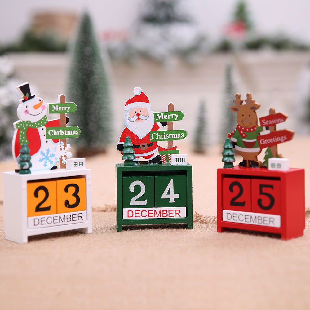Christmas wooden calendar decorations by LumiqHome – elegant holiday home décor in a cozy setting