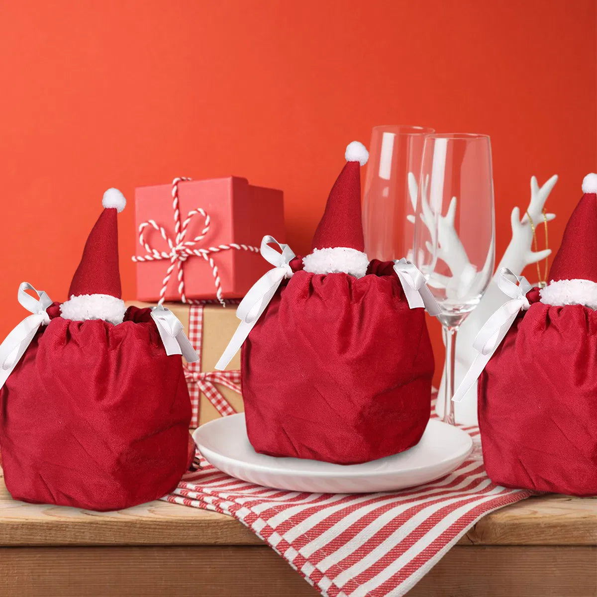 5Pcs Christmas Drawstring Bags Christmas Hat Design Fla – LumiqHome