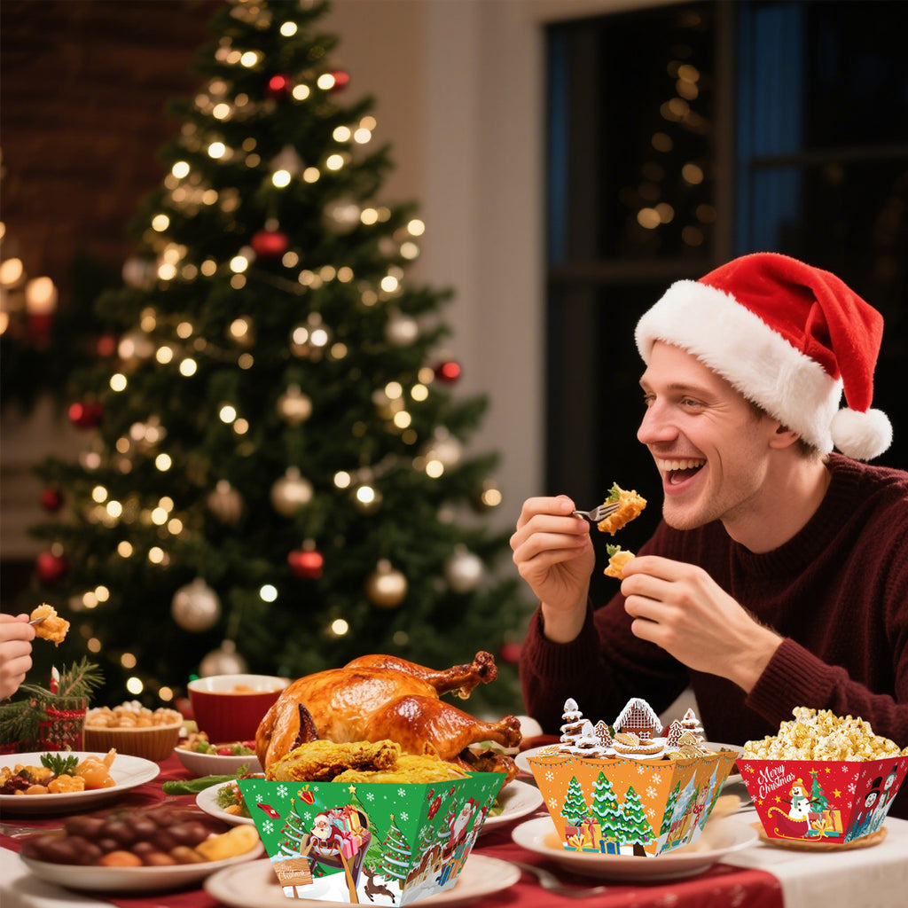 Christmas Paper Food Trays Set of 12 - Festive Party Serving Trays - LumiqHome